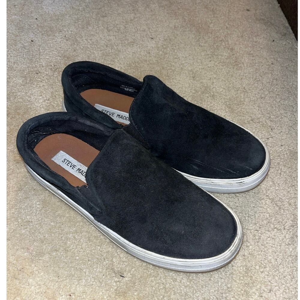 STEVE MADDEN Black Suede Slides Sz 7.5 Slip On Casual GUC